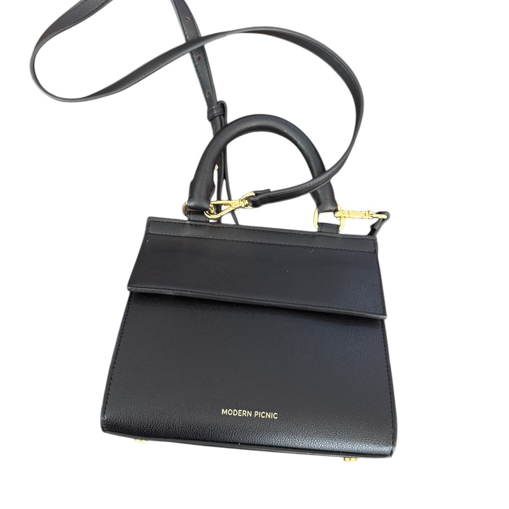 New Unused Modern Picnic Vegan Leather Black Crossbody Lunch Bag